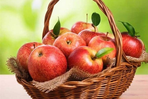  رژیم چاقی صورت با خوردن سیب